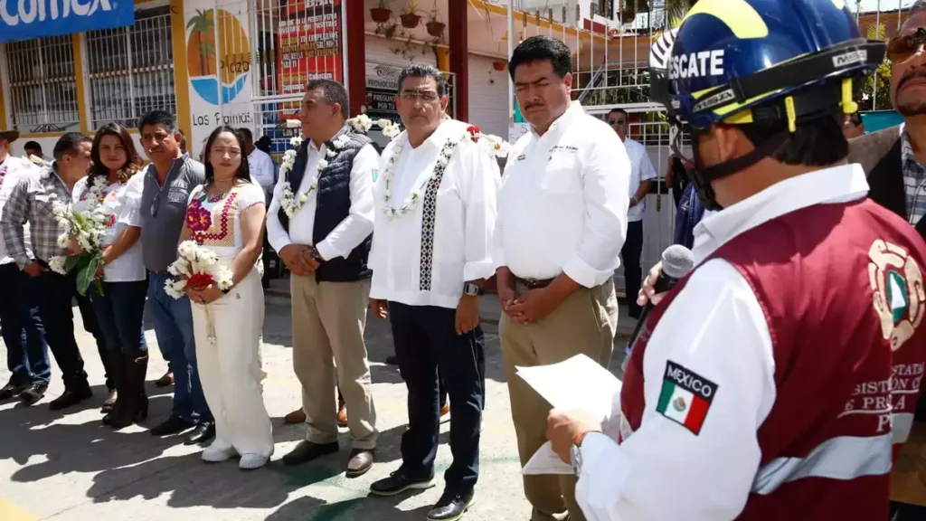 En Chiconcuautla, Céspedes inicia reconstrucción de camino artesanal