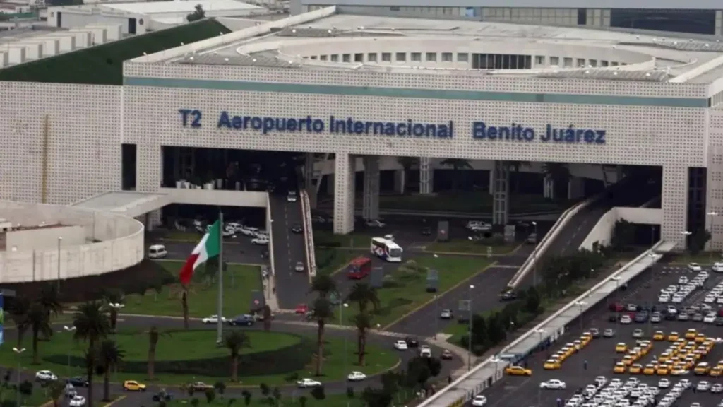 Aeropuerto Internacional de la Ciudad de México, AICM por sus siglas