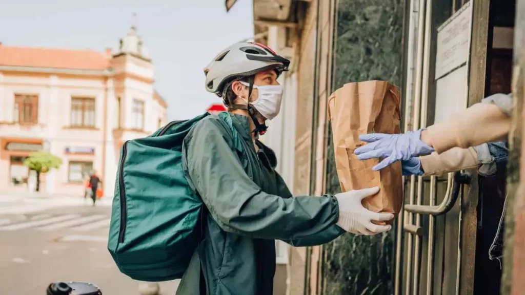 Las plataformas de 'delivery' o servicio a domicilio cobraron mucho auge durante el confinamiento por la pandemia del COVID-19 