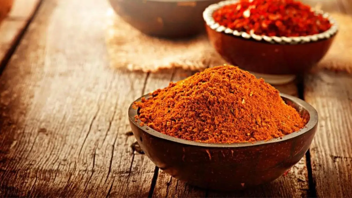 Paprika, el polvo rojo lleno de color y sabor