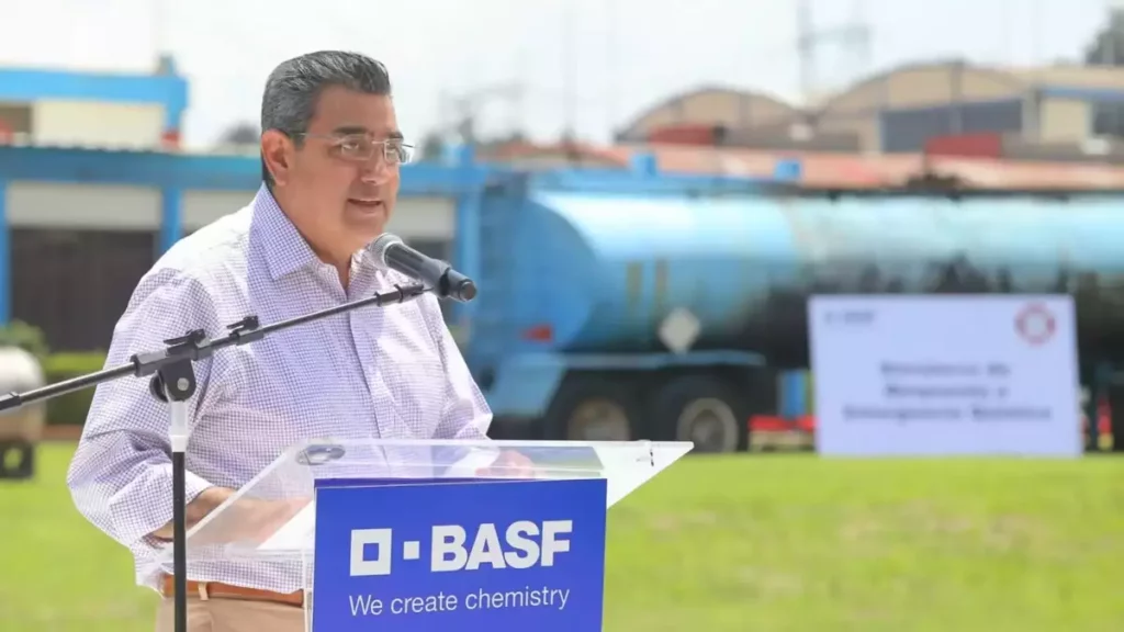 Céspedes asiste a simulacro de la empresa BASF