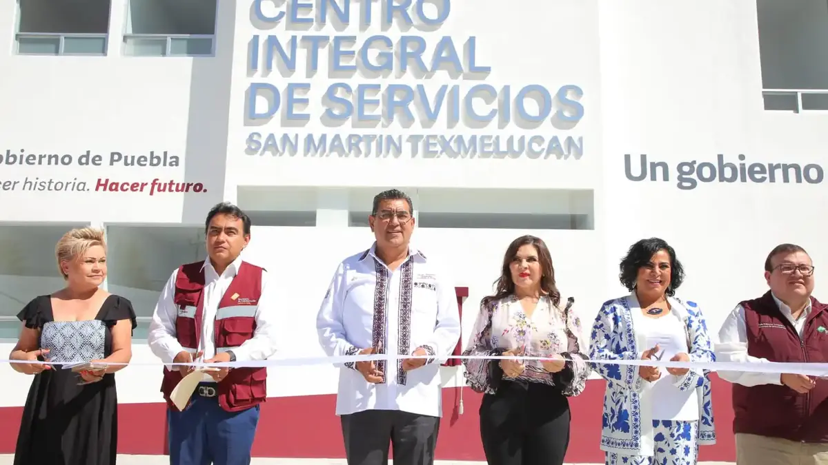 Céspedes inaugura CIS de San Martín Texmelucan
