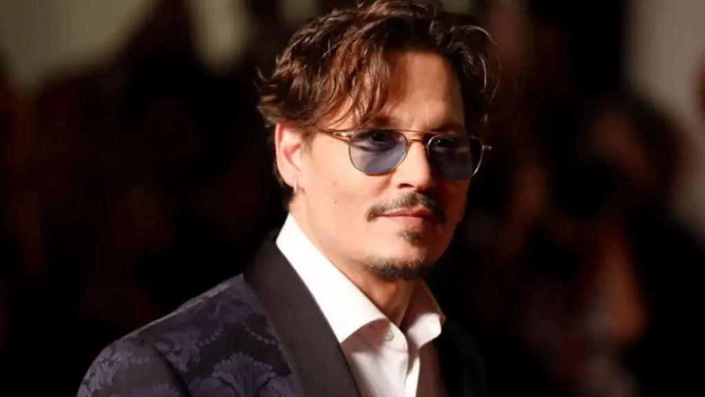 ¡De miedo! Encuentran a Johnny Depp inconsciente en su hotel