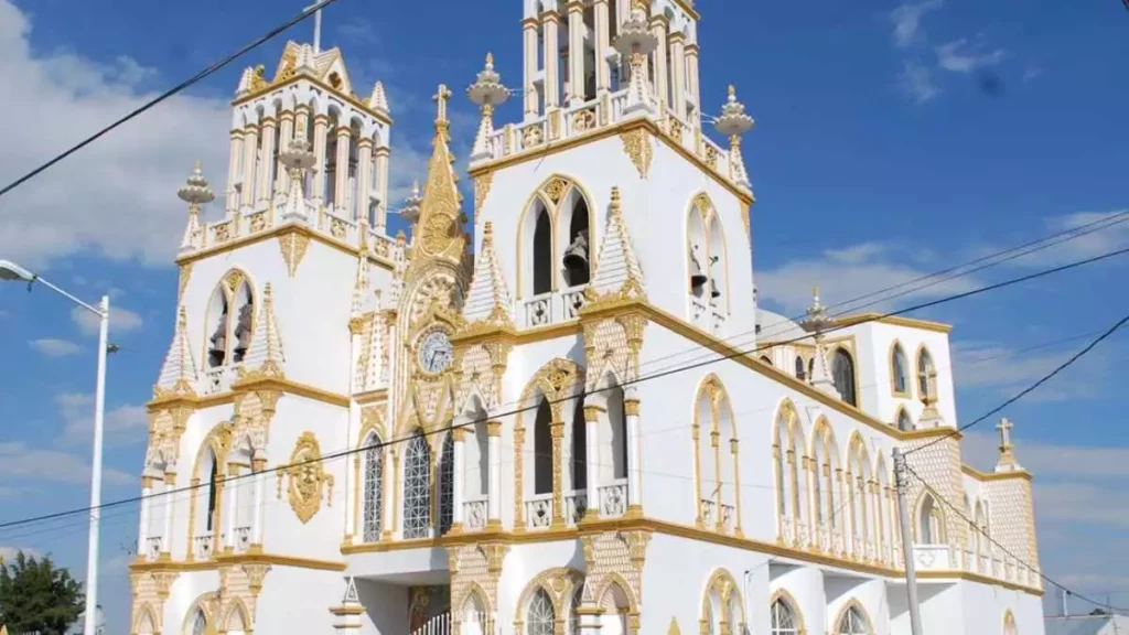 La Iglesia de la Virgen del Carmen en Huejotzingo, está de fiesta