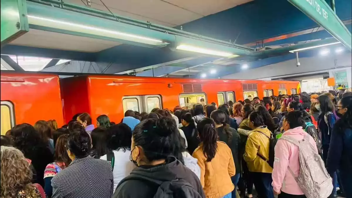 Fallas técnicas en la Línea 7 del metro de loa CDMX