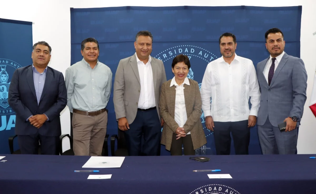 El SNTE establece convenio con incorporadas a la BUAP