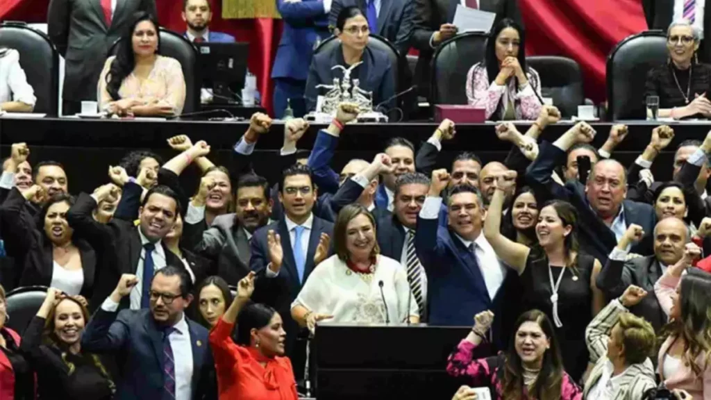 Xóchitl Gálvez, la protagonista en el "Día del Presidente" en el Congreso