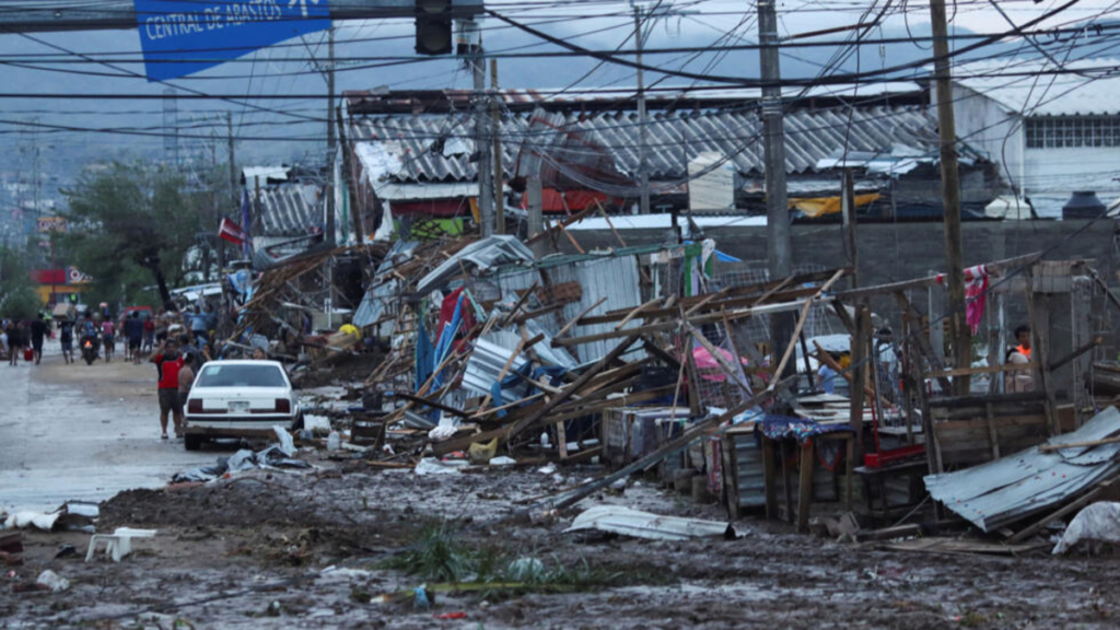 ¿De dónde saldrán los recursos para devastación en Guerrero?