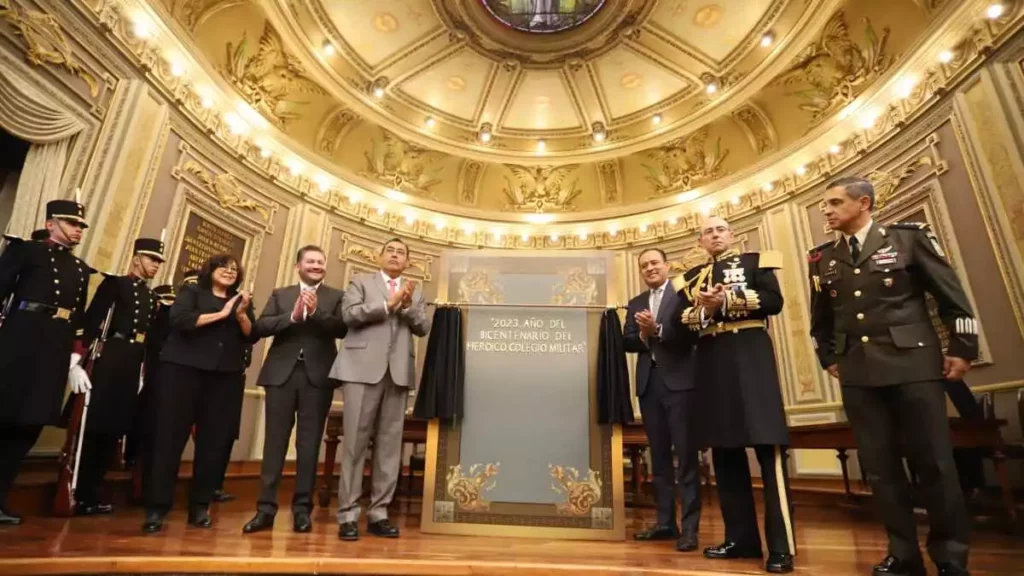 “2023, Año del Bicentenario del Heroico Colegio Militar”