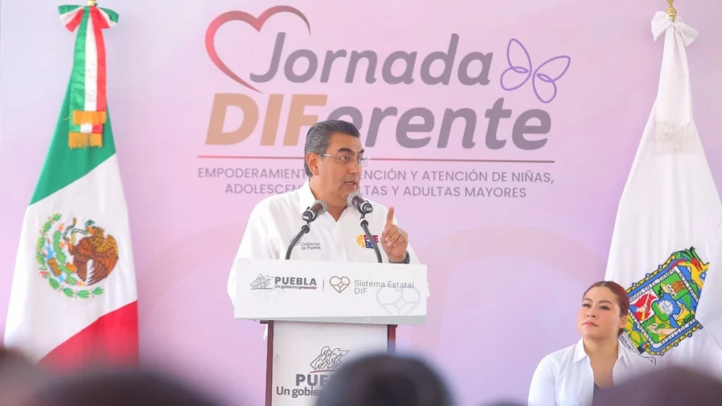 Con “Jornada DIFerente”, gobierno estatal acerca servicios a la sociedad de manera integral