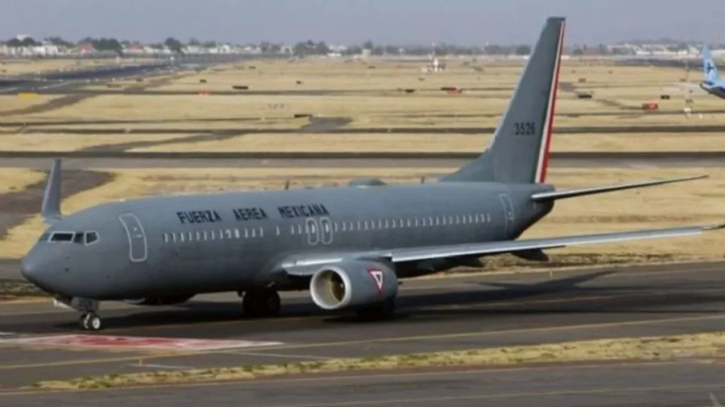 La SEDENA envía un avión a Israel para rescatar a mexicanos.