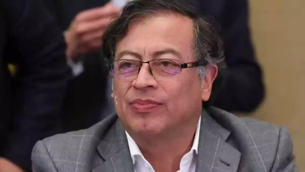 Gustavo Petro amenaza con romper relaciones con Israel