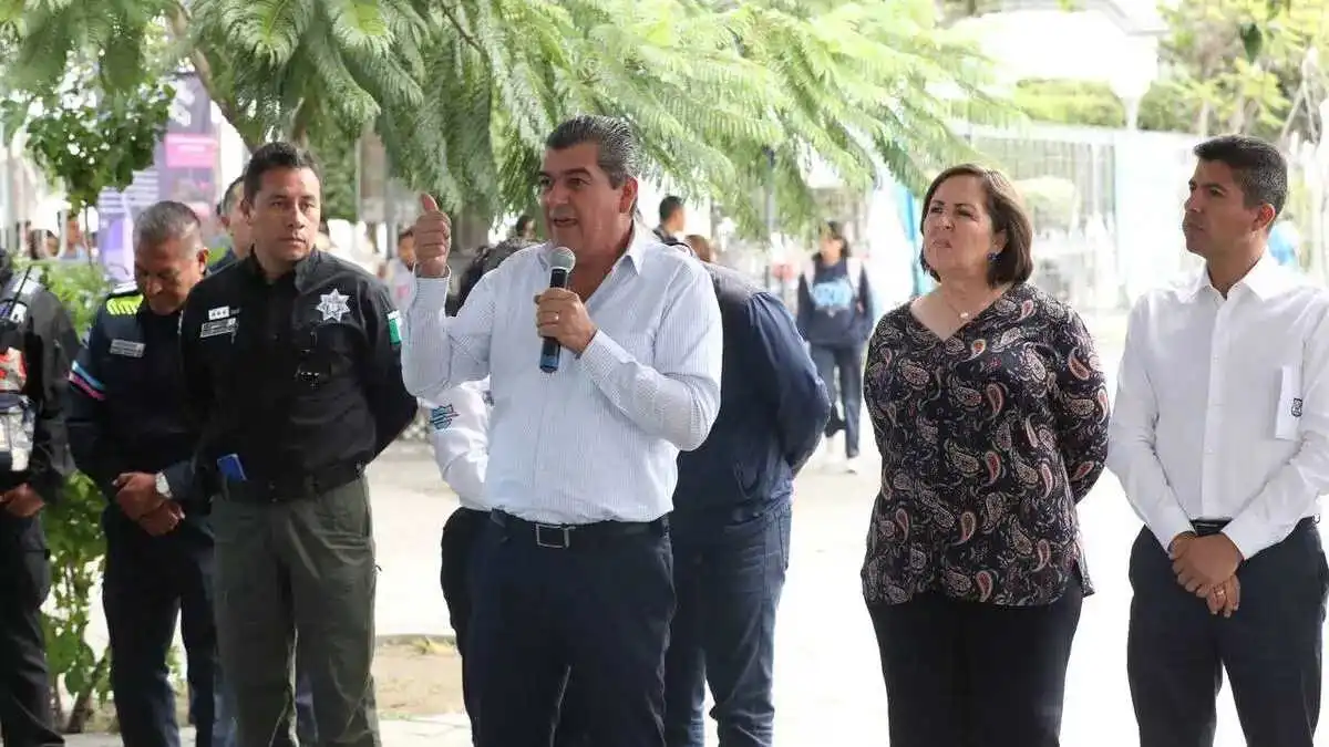 Ayuntamiento de Puebla restablece untos de proximidad social