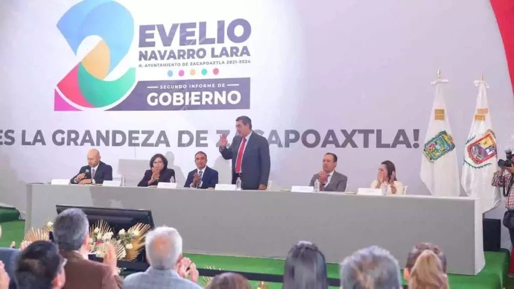 Asiste Sergio Salomón al Informe del alcalde de Zacapoaxtla