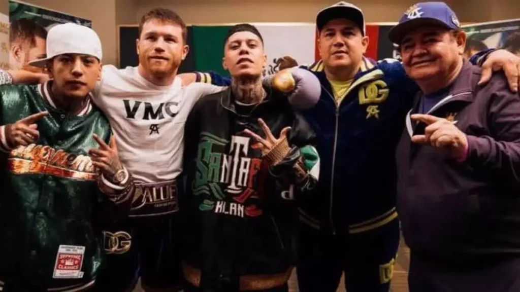 Famosos que acompañaron al Canelo en su pelea vs Charlo, entre ellos Steve Aoki, Santa Fé Klan, DannaPaola, JBalvin, Mario Bautista, entre otros.