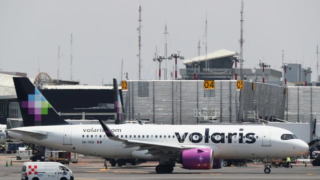 Volaris despedira a 200 trabajadores