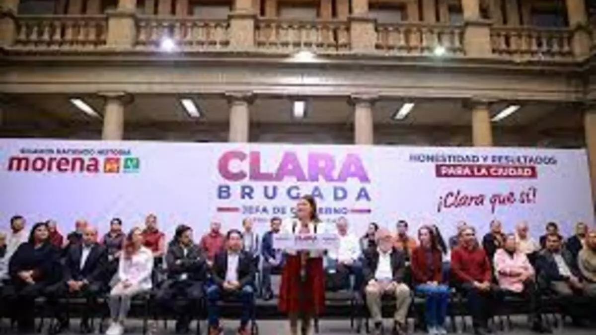 Clara Brugada y su peculiar comité de precampaña