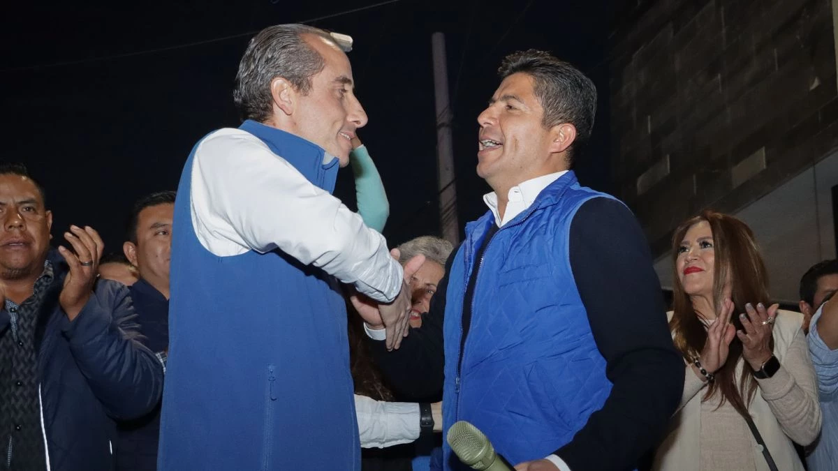 Mario Riestra da un paso más para lograr la candidatura a la alcaldía poblana en 2024