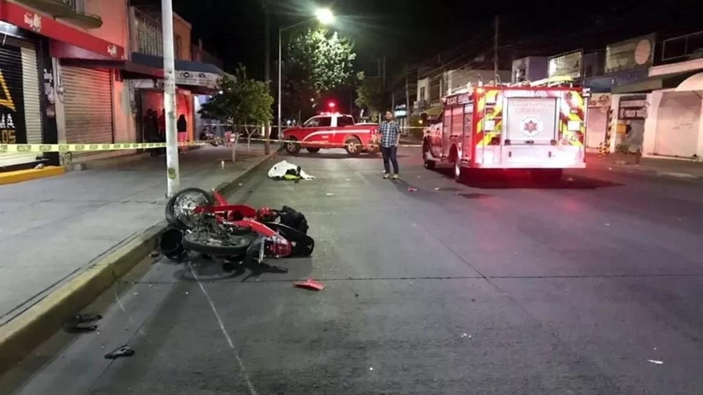 Muere motociclista en terrible accidente en Circuito Juan Pablo II