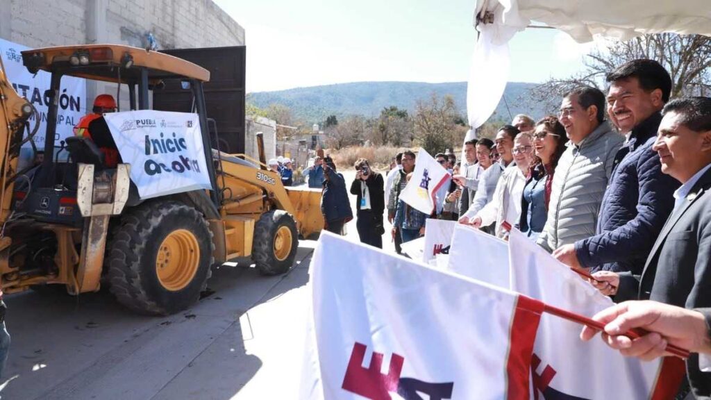 Con rehabilitación de auditorio, gobierno estatal genera comunidad en Mazapiltepec