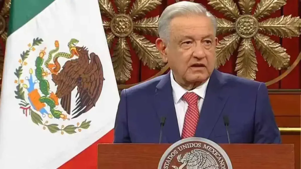 Éstas son las 20 iniciativas de reforma de AMLO para "salvar a México"