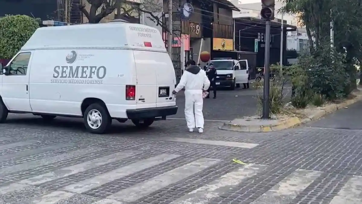 Tragedia en la Avenida Juárez: Hombre pierde la vida tras riña en estado de ebriedad