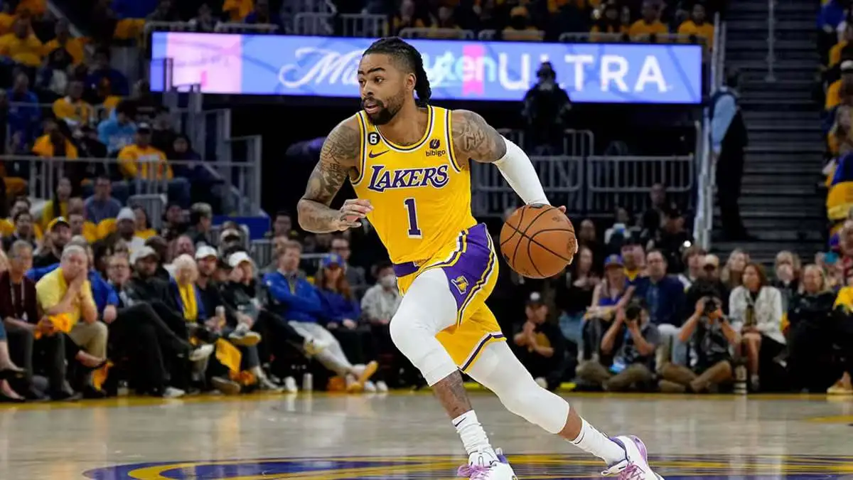 D'Angelo Russell hace historia con los Lakers en una victoria sorprendente