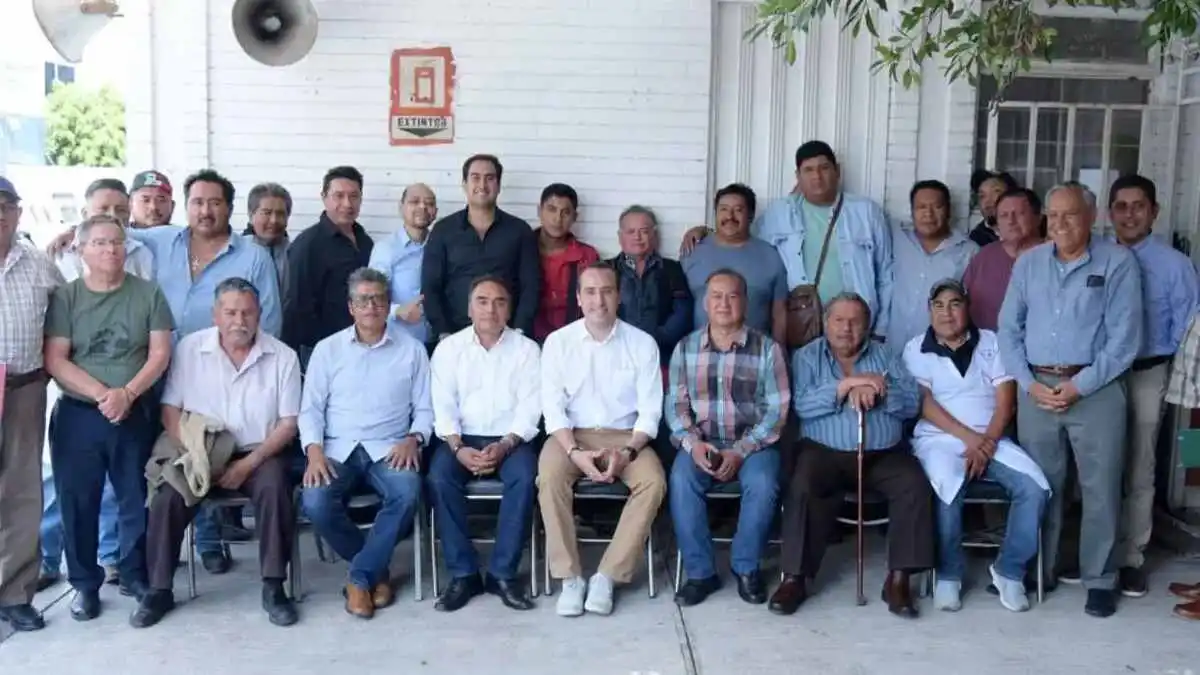 Unión de introductores de ganado invitan a Mario Riestra a dialogar