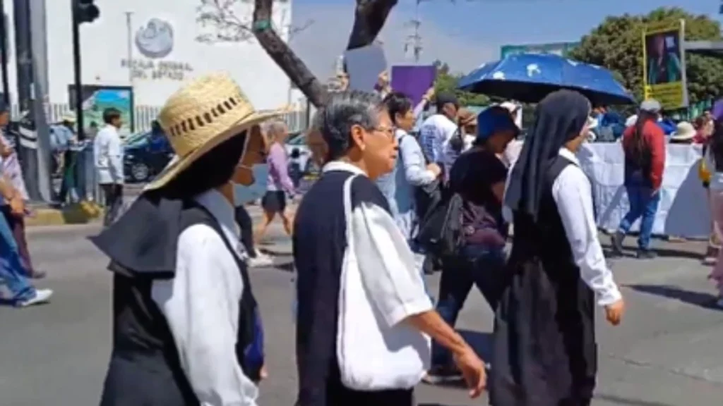 Monjas se suman a las movilizaciones de este 8M