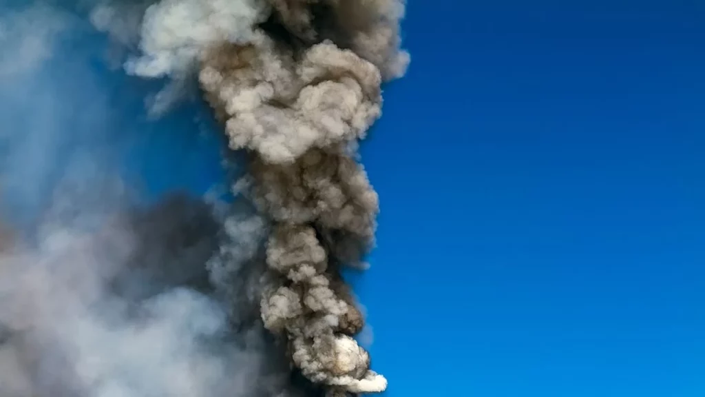 "Si del cielo te cae ceniza.".. ¿Para qué sirve la ceniza volcánica?