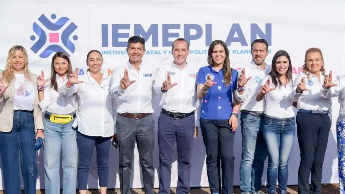 Mario Riestra y Eduardo Rivera presentan "IEMEPLAN" para el desarrollo de Puebla