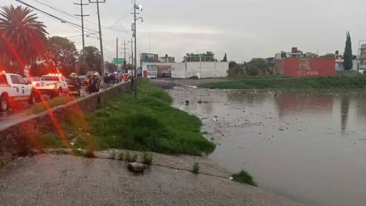 Fuertes lluvias provocan inundaciones en Puebla