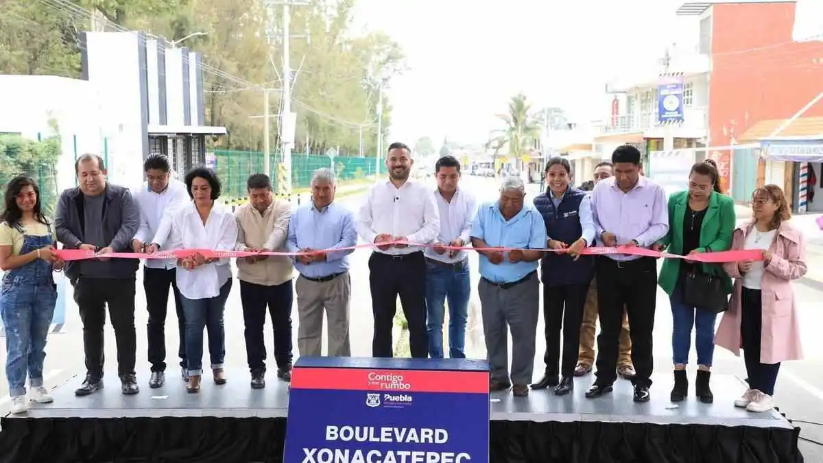 Inauguran la rehabilitación del bulevar Xonacatepec