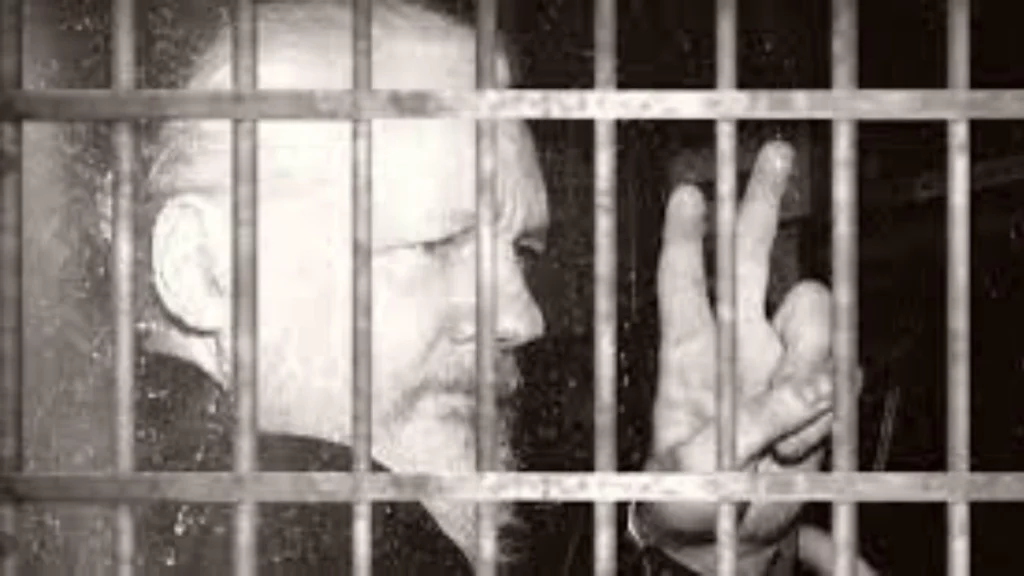 Julian Assange estuvo en la cárcel por 5 años