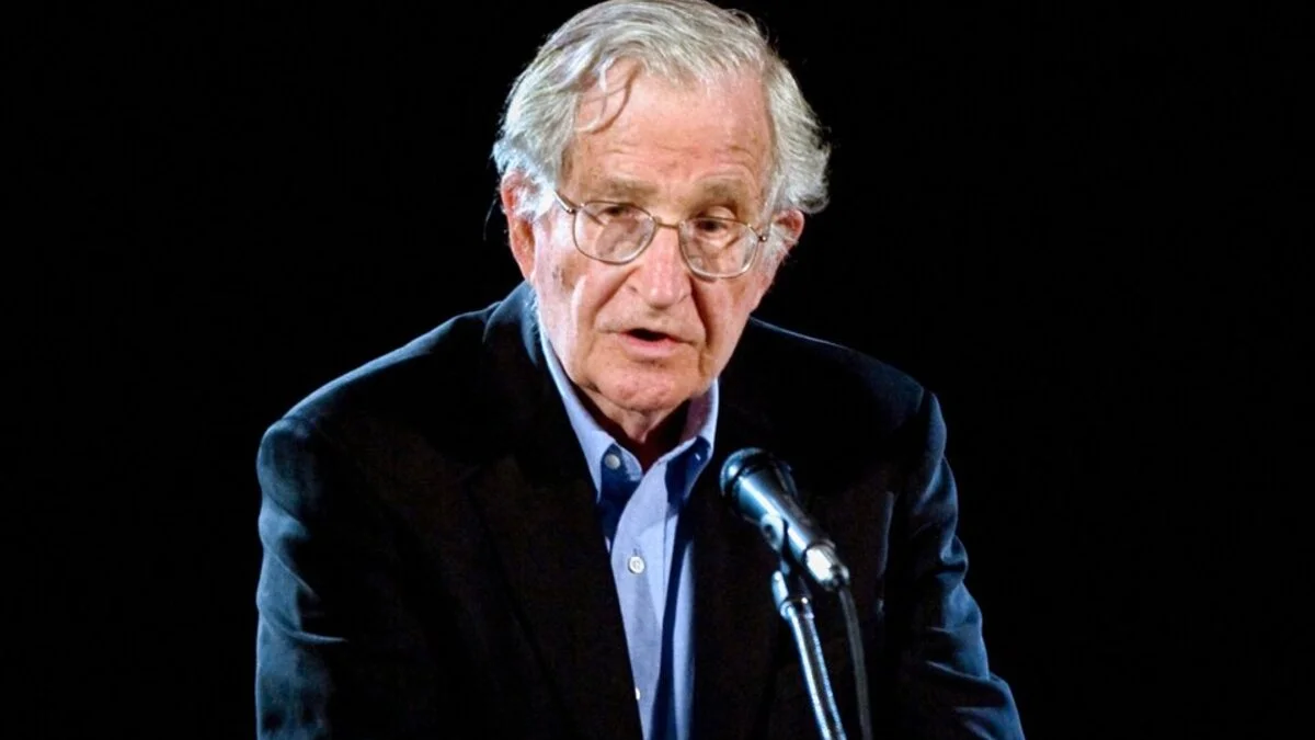 Muere el lingüista y filósofo Noam Chomsky a los 95 años