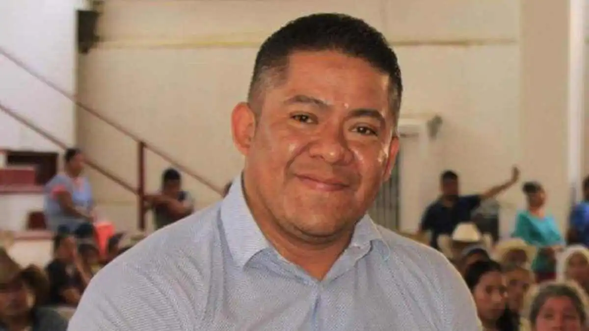 Sigue prófugo el alcalde de Zapotitlán, buscado por homicidio