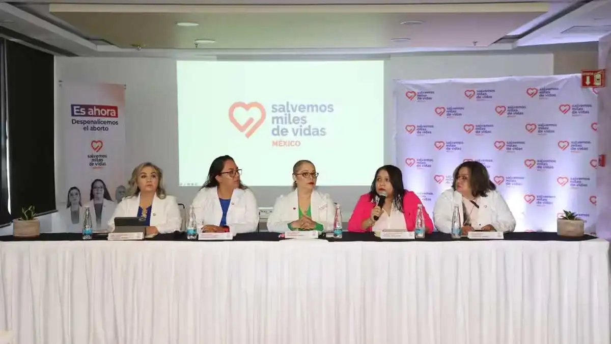 Conferencia de Médicas ¿Por qué Puebla debe despenalizar el aborto?