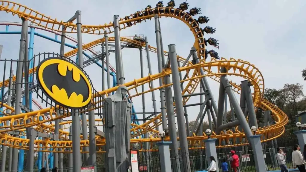 Six Flags busca expandir el parque, pero Tlalpan se niega a tirar más de 150 árboles