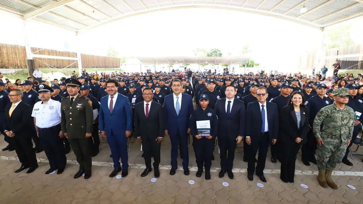 Encabeza Sergio Salomón graduación de 170 elementos policiacos