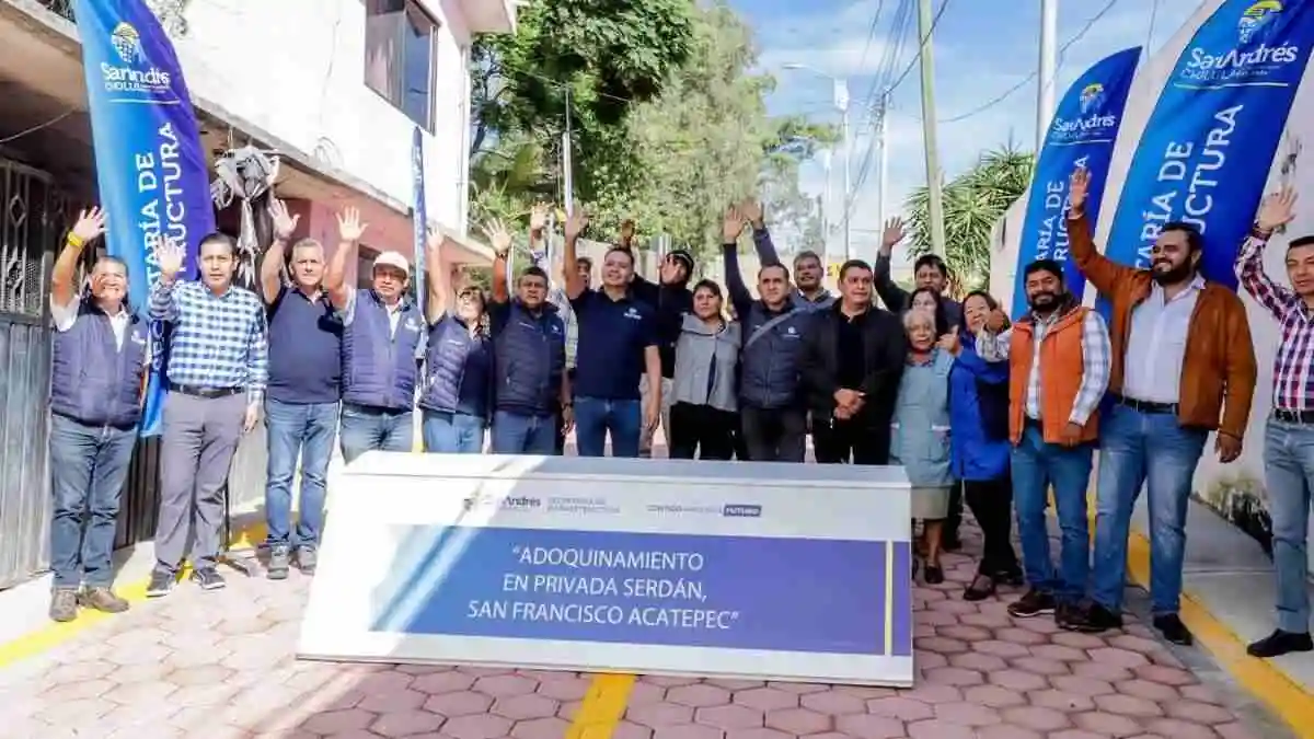 Tlatehui inauguró adoquinamiento en Tonantzintla