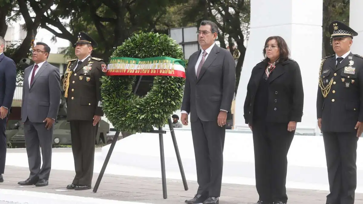 Puebla honra a las Fuerzas Armadas por su labor en la seguridad