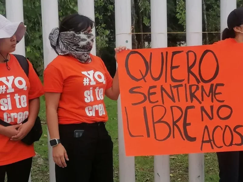 Protesta en el Tec de Monterrey Puebla por denuncias de acoso y violencia de género