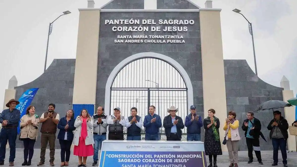 ¡Mundo Tlatehui cumple! Tonantzintla ya tiene panteón