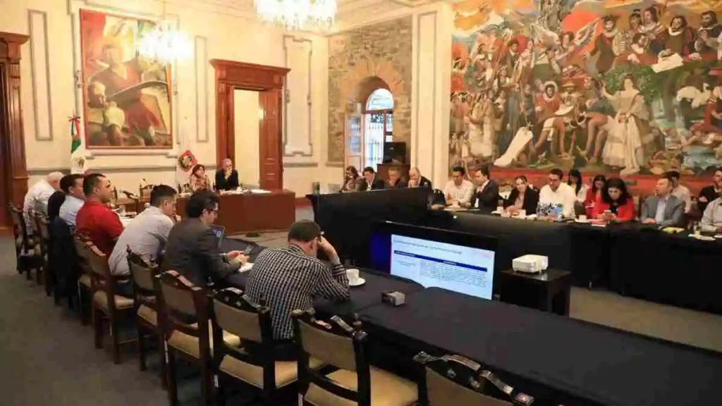 Pepe Chedraui y Adán Domínguez sostienen su séptima reunión