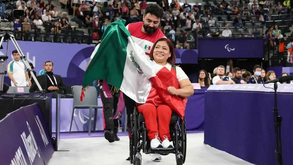 Amalia Pérez gana el Bronce en París 2024 a sus 51 años