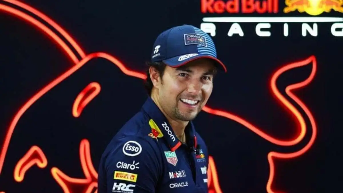 Checo Pérez aclara su futuro: "Me retiraré cuando yo lo decida"