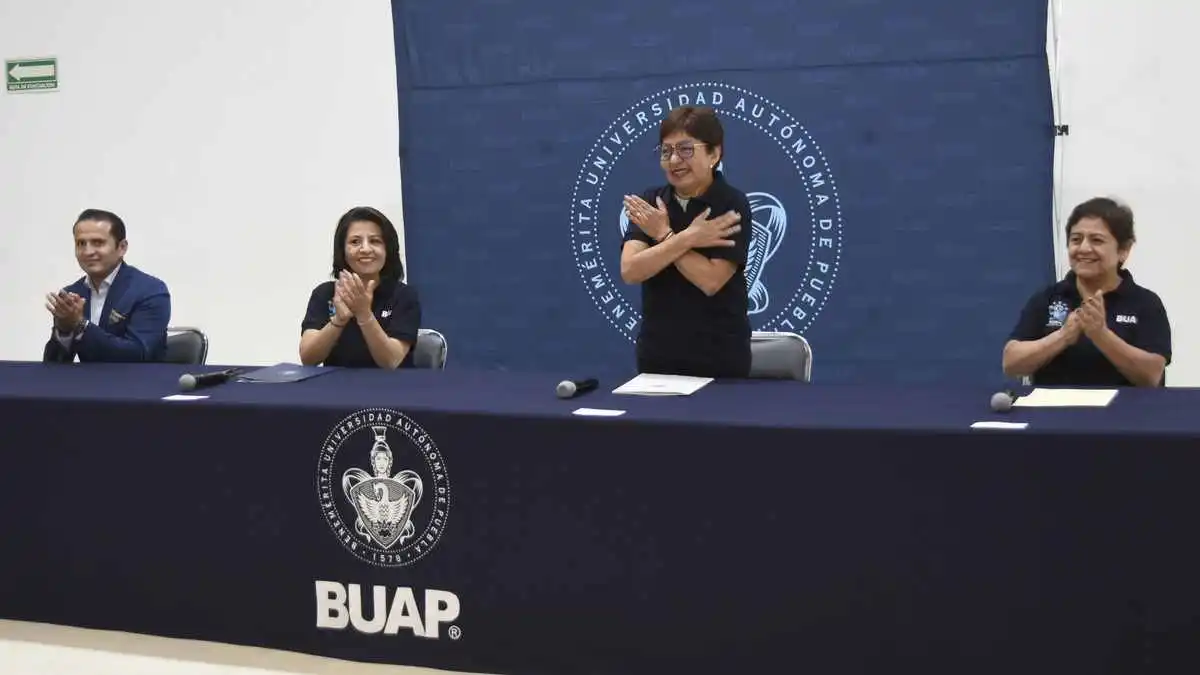 La Feria de Proyectos de la BUAP exhibe innovación y talento