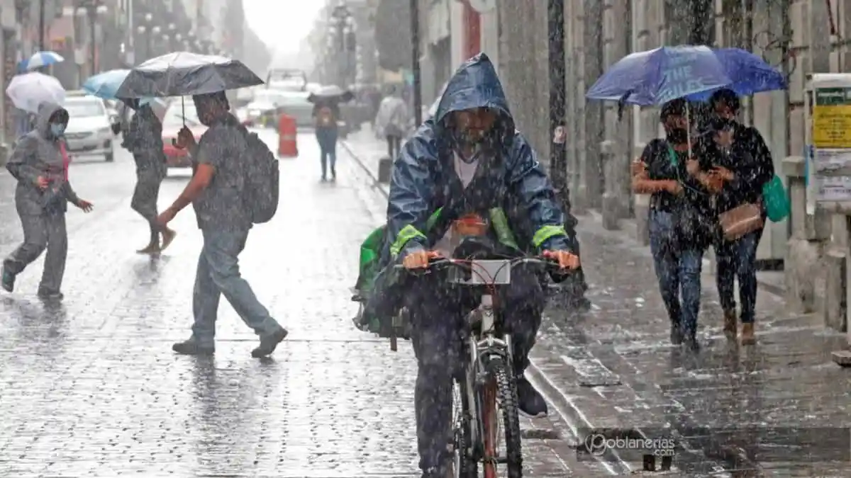 Lluvias y tormenta "Francine" azotan Puebla