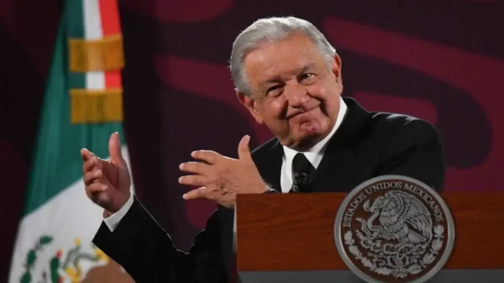 López Obrador acusa a jueces de bloquear su reforma judicial