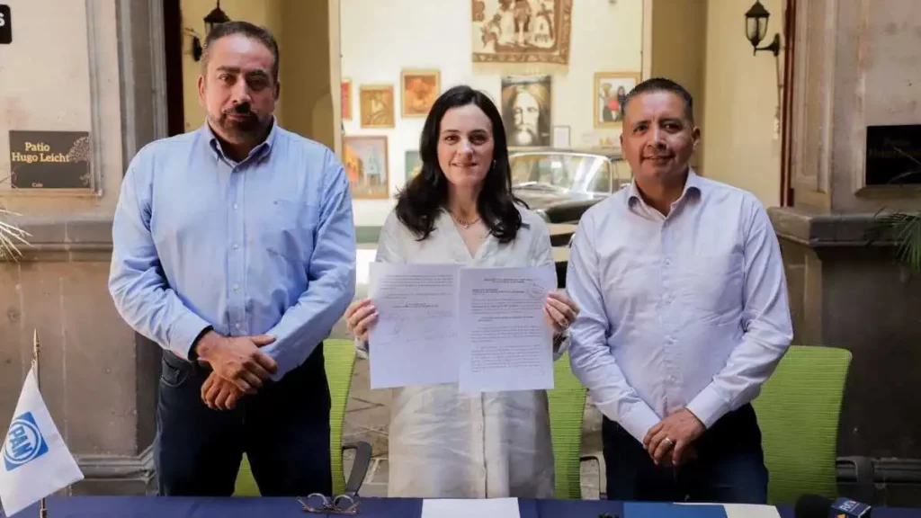 Exigen renovación inmediata del PAN en Puebla